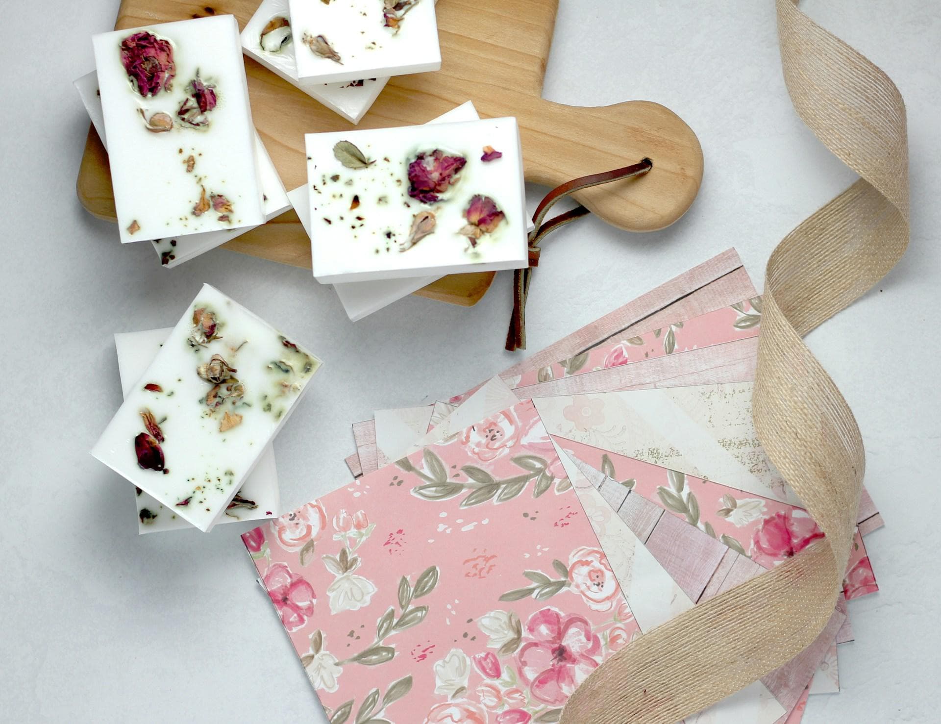 Weekend Crafting: 5 Simple DIY Projects to Personalize Your Entryway or Foyer